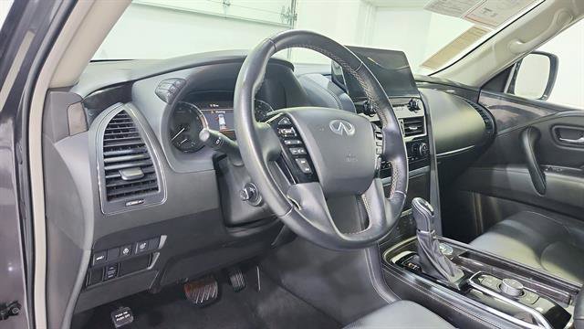 Used 2024 INFINITI QX80 Luxe RWD image 11