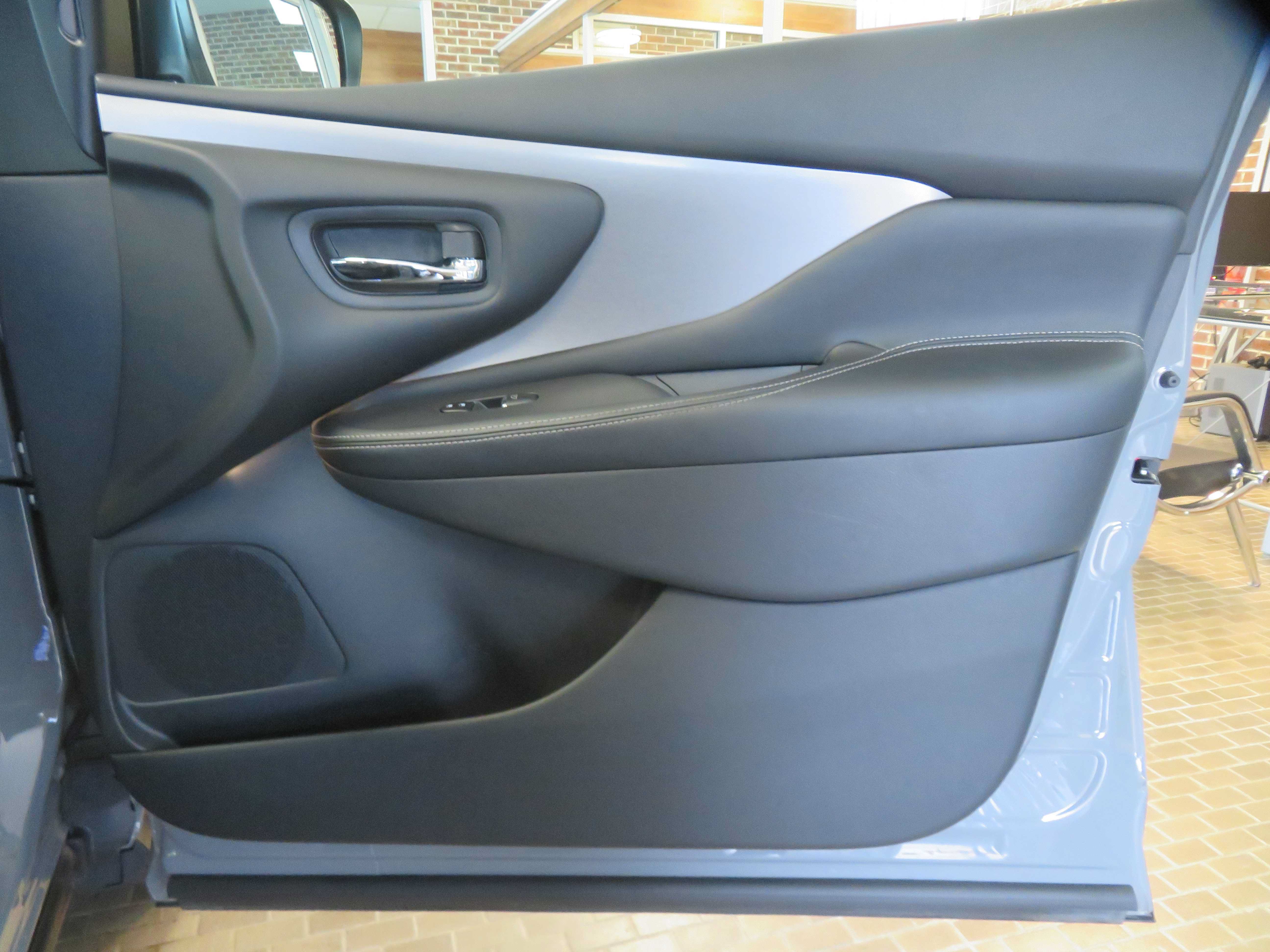 Used 2024 Nissan Murano SL AWD/4WD image 24