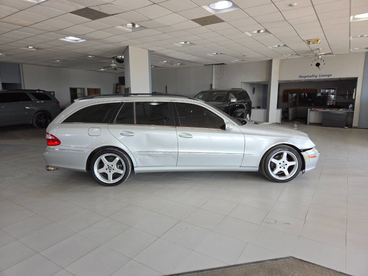 Used 2004 Mercedes-Benz E 320 Wagon image 8