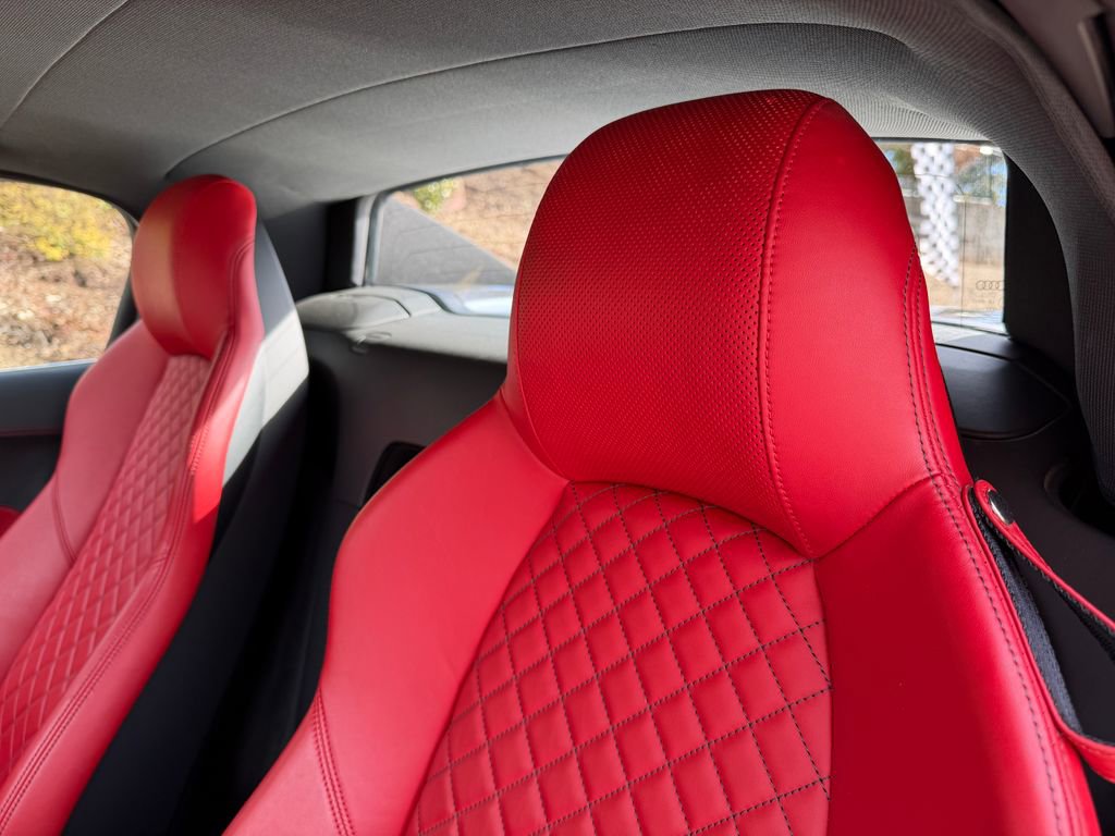 Used 2018 Audi R8 V10 image 31