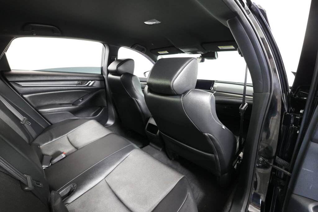 Used 2019 Honda Accord Sport image 19