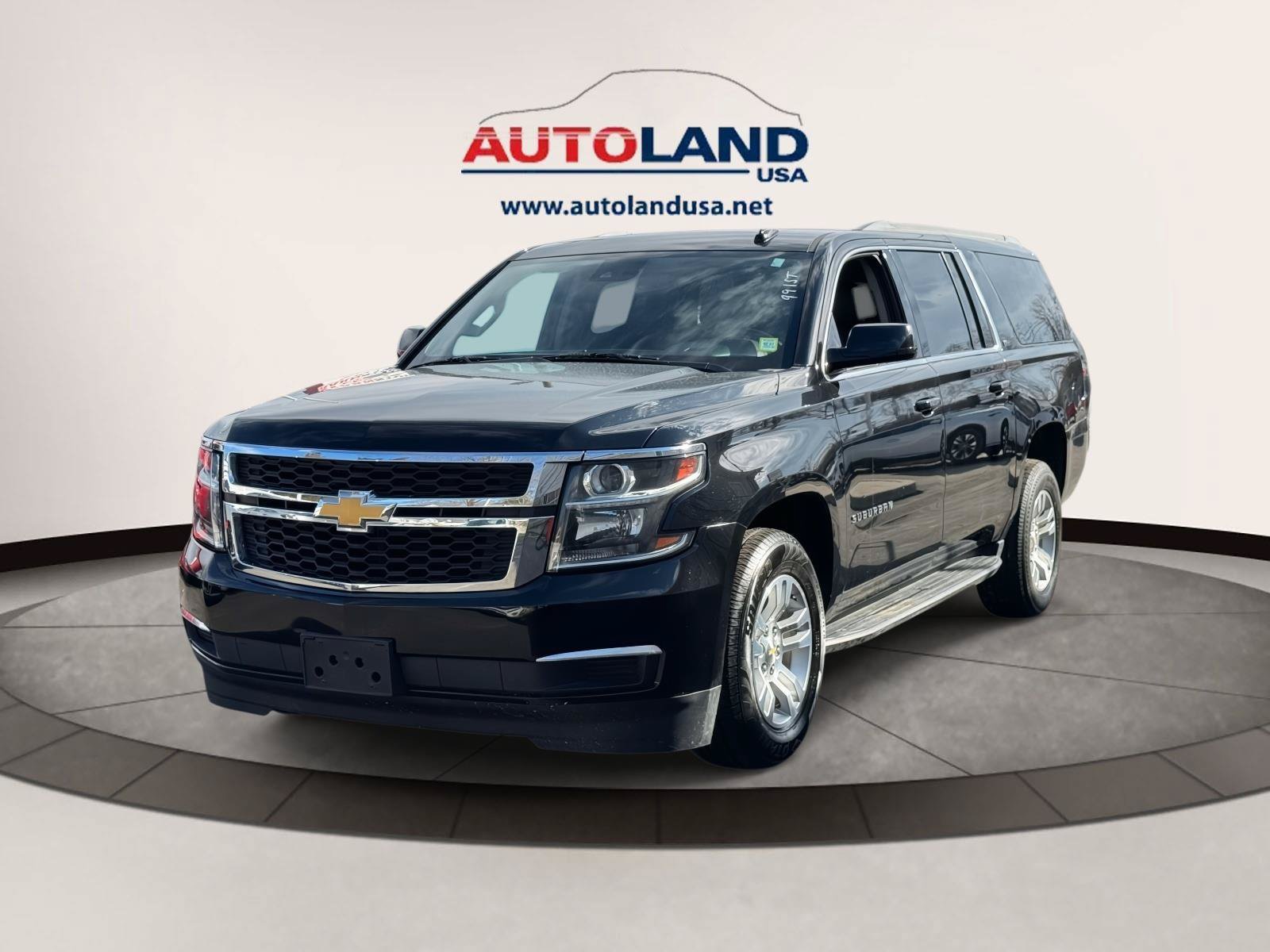 Used 2020 Chevrolet Suburban LT AWD/4WD image 1