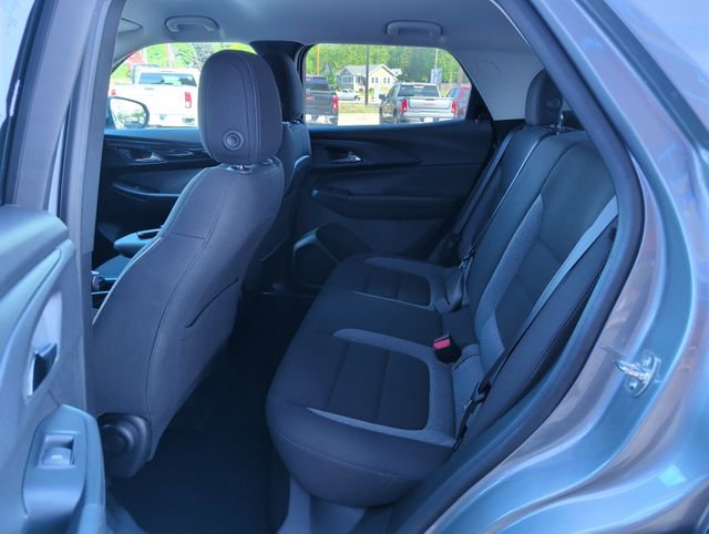 Used 2024 Chevrolet TrailBlazer LT w/ LT Cold Weather Package FWD image 26