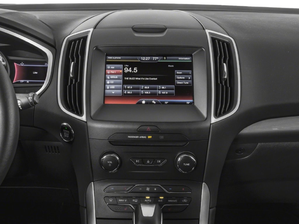 Used 2018 Ford Edge SEL w/ Class II Trailer Tow Package AWD/4WD image 10