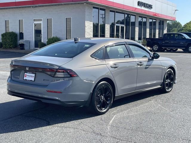 Used 2025 Honda Accord SE image 6