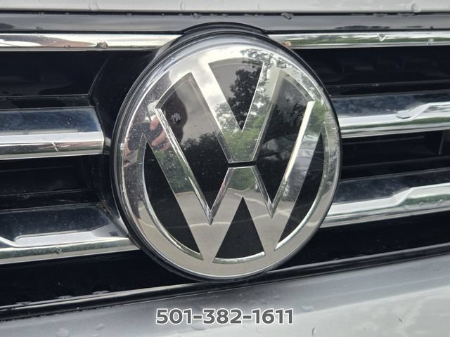Used 2021 Volkswagen Tiguan SE FWD image 21