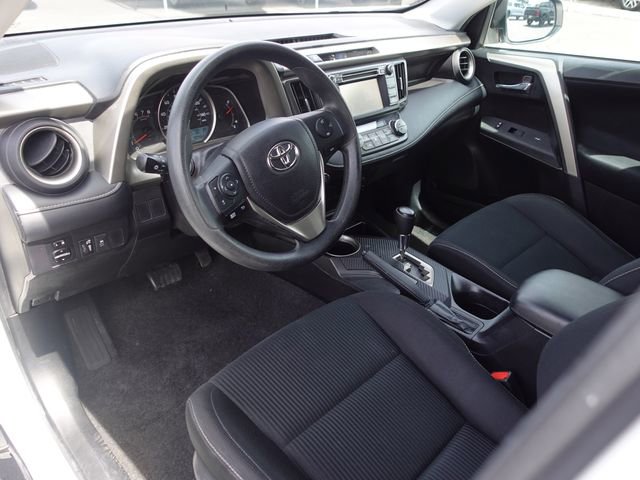 Used 2015 Toyota RAV4 XLE FWD image 13