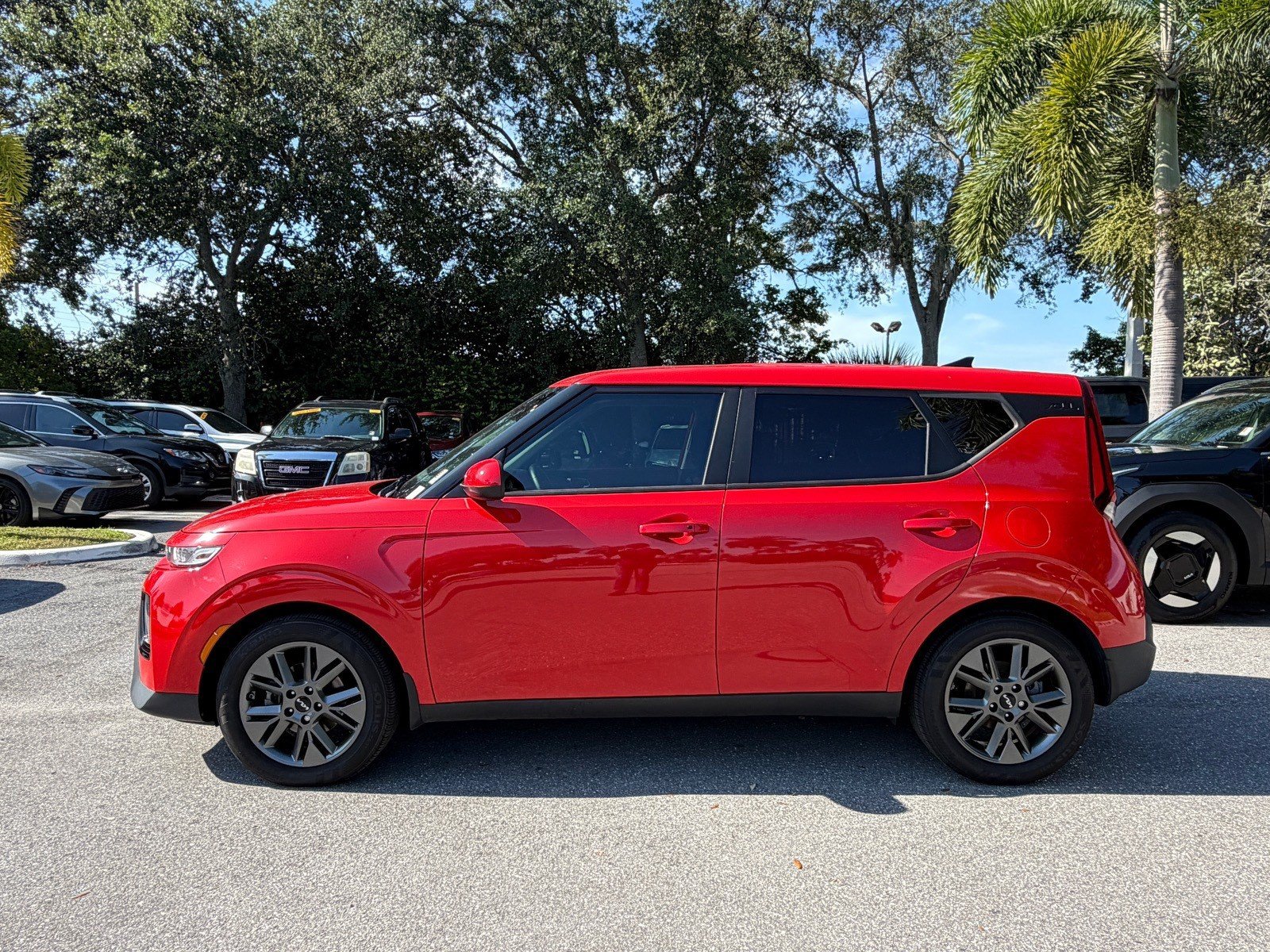 Certified 2022 Kia Soul EX FWD image 4