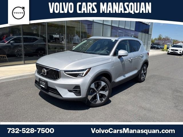 Certified 2025 Volvo XC40 B5 Plus