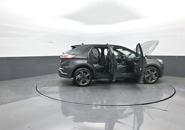 Certified 2021 Ford Edge ST image 41