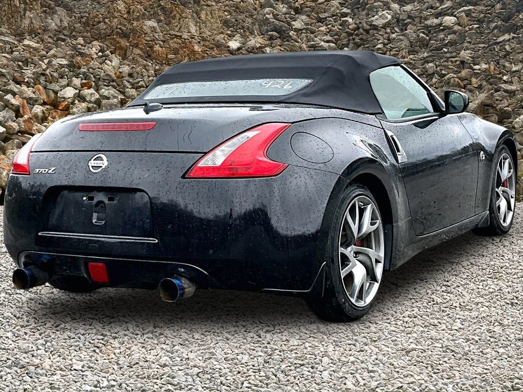 Used 2014 Nissan 370Z Touring w/ Sport Package image 2