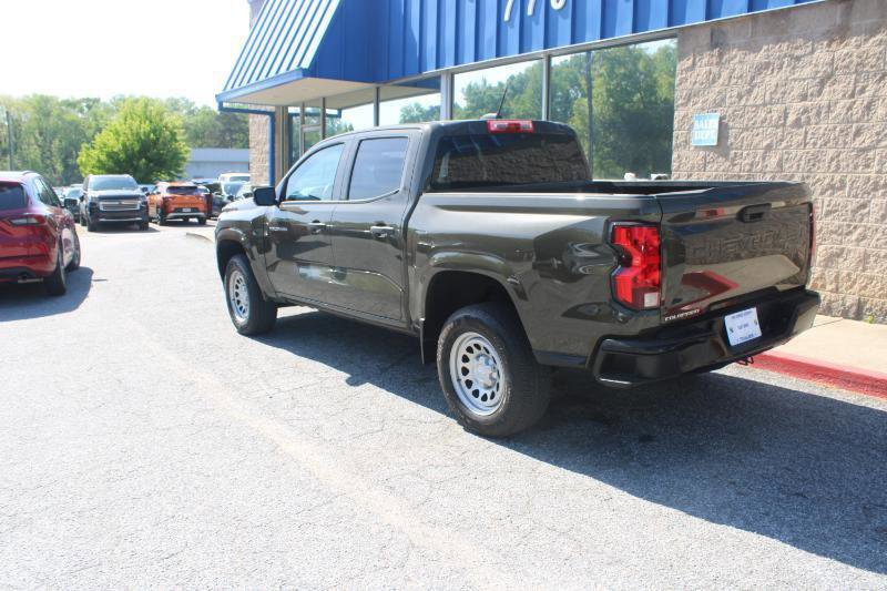 Used 2023 Chevrolet Colorado W/T RWD image 4