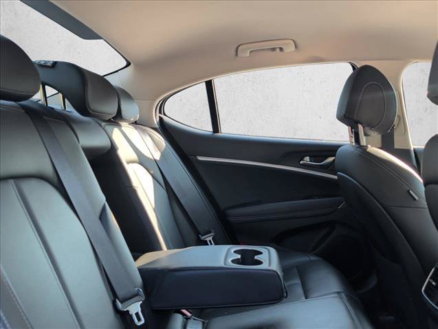 Used 2025 Genesis G70 2.5T RWD image 28