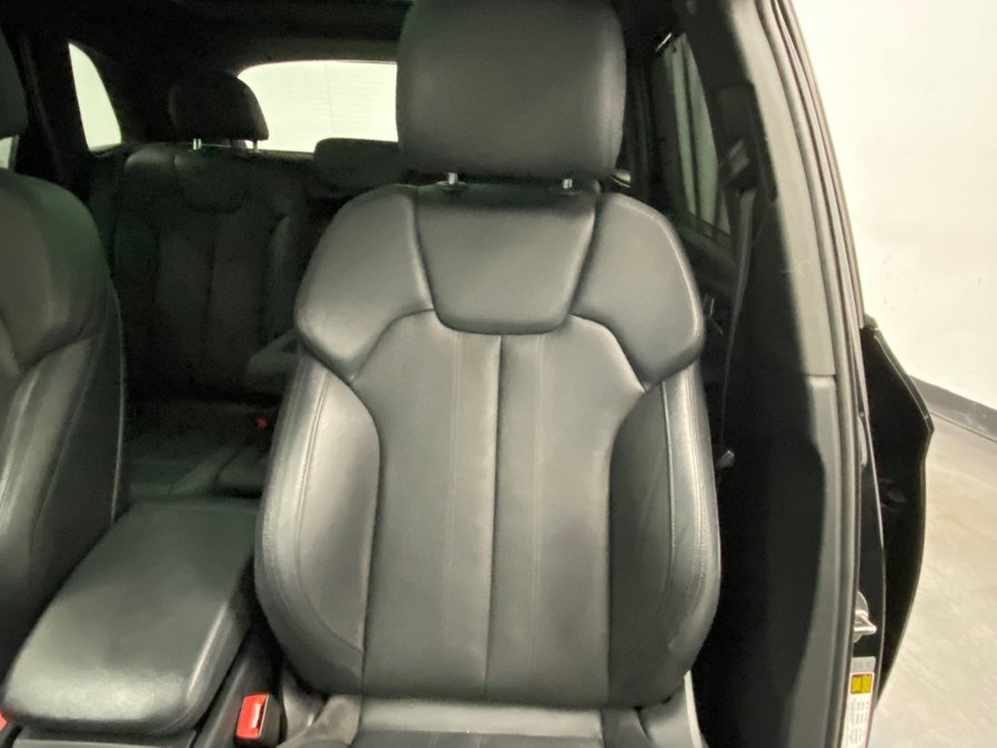 Used 2019 Audi SQ5 Premium Plus image 23