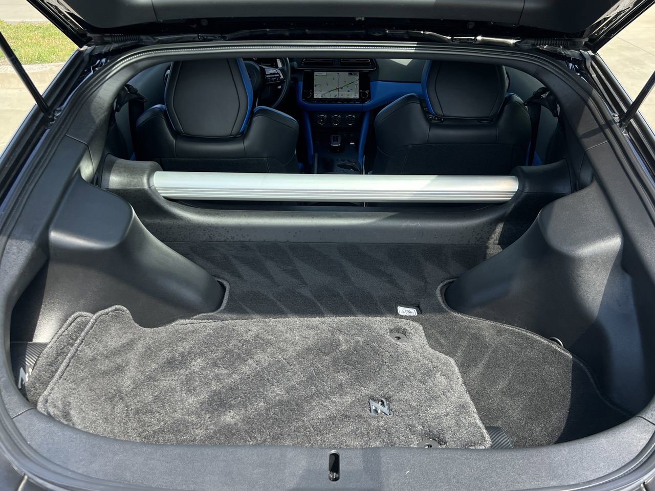 Certified 2024 Nissan Z Performance w/ Floor Mat Package image 27