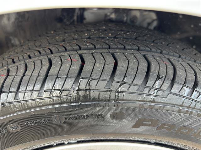 Certified 2020 Ford Transit Connect XL image 10