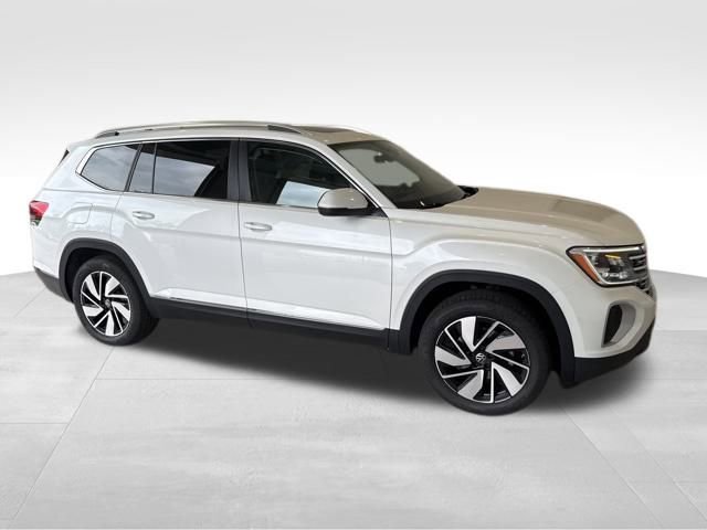 New 2025 Volkswagen Atlas SEL image 2