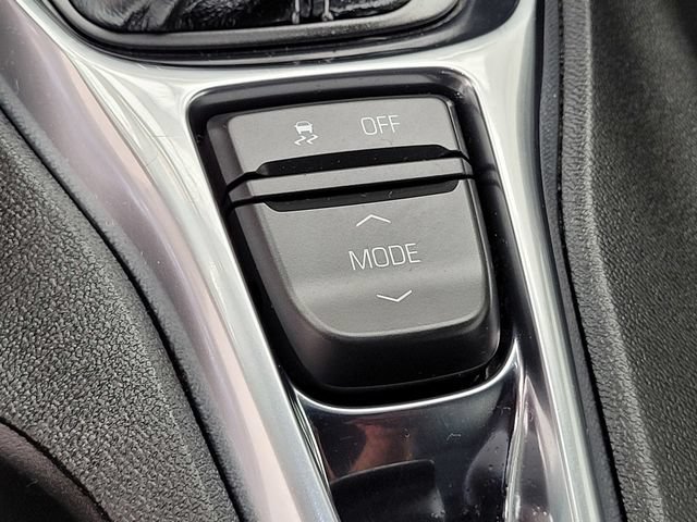 Used 2023 Chevrolet Camaro LT RWD image 14