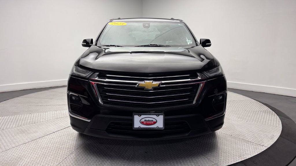 Used 2023 Chevrolet Traverse LT w/ LPO, Floor Liner Package AWD/4WD image 44