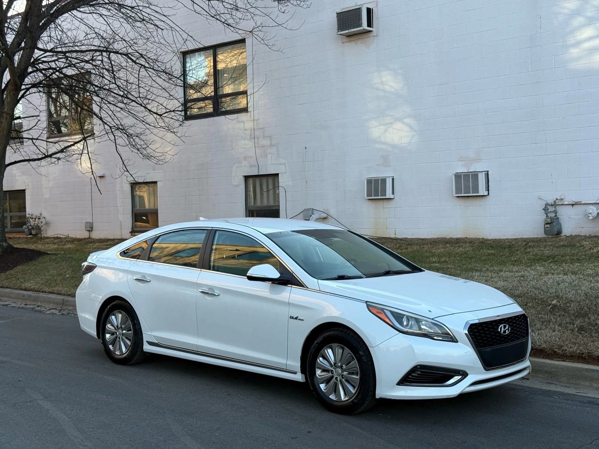 Used 2017 Hyundai Sonata SE image 7