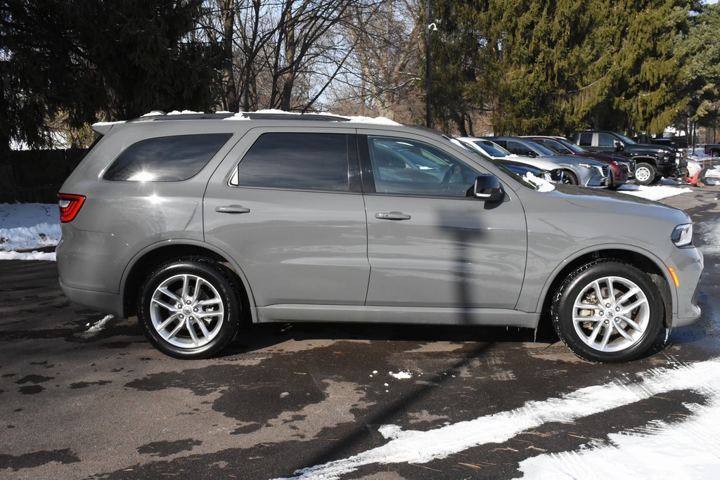 Used 2024 Dodge Durango GT image 3