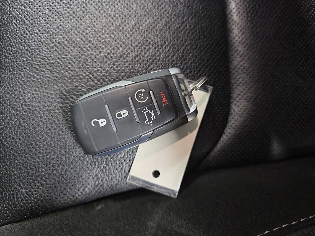 Used 2023 RAM 1500 Laramie image 34