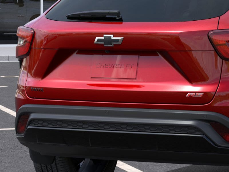New 2026 Chevrolet Trax RS w/ Sunroof Package FWD image 34