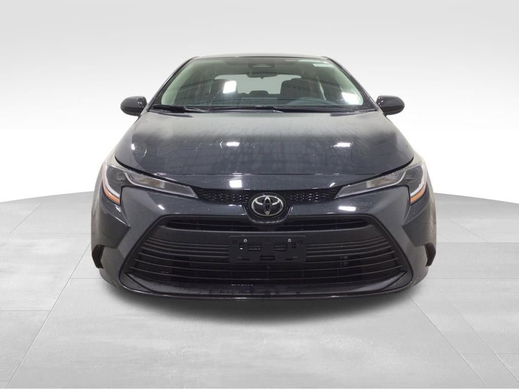 Used 2024 Toyota Corolla LE w/ LE Convenience Package image 7