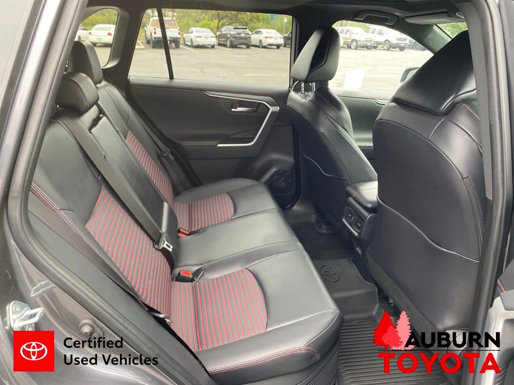 Used 2024 Toyota RAV4 XSE w/ Weather Package AWD/4WD image 18