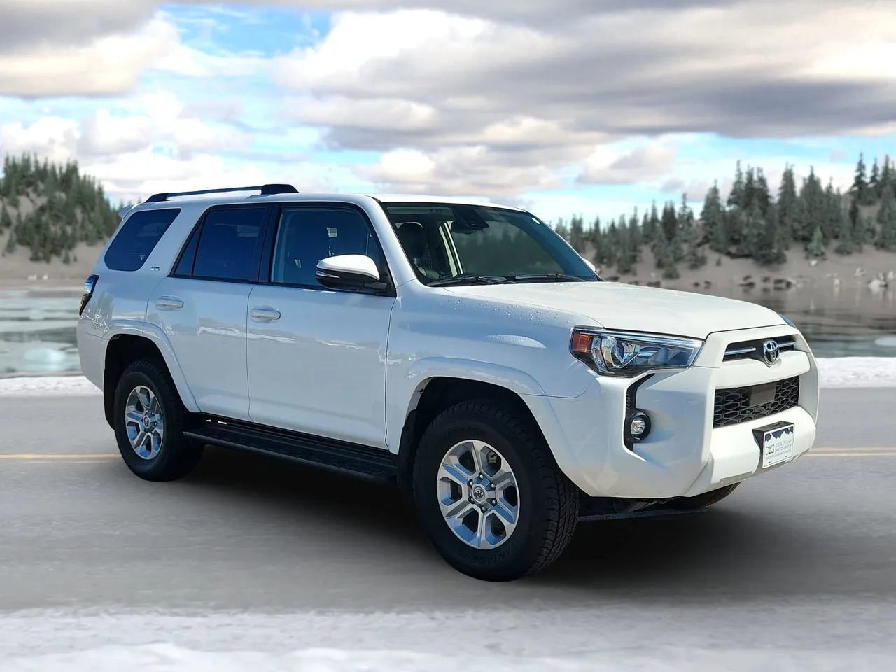 Used 2024 Toyota 4Runner SR5 Premium image 8