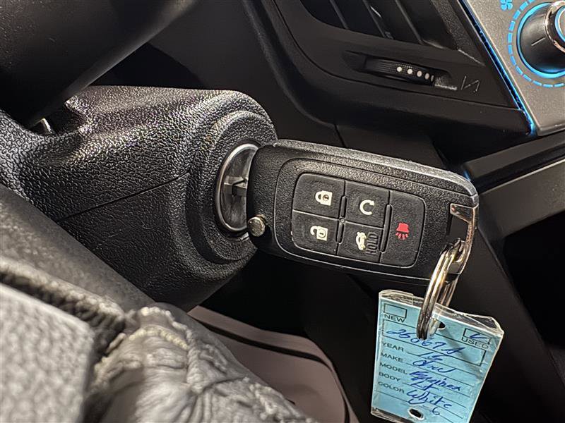 Used 2015 Chevrolet Equinox LT w/ Power Convenience Package image 23