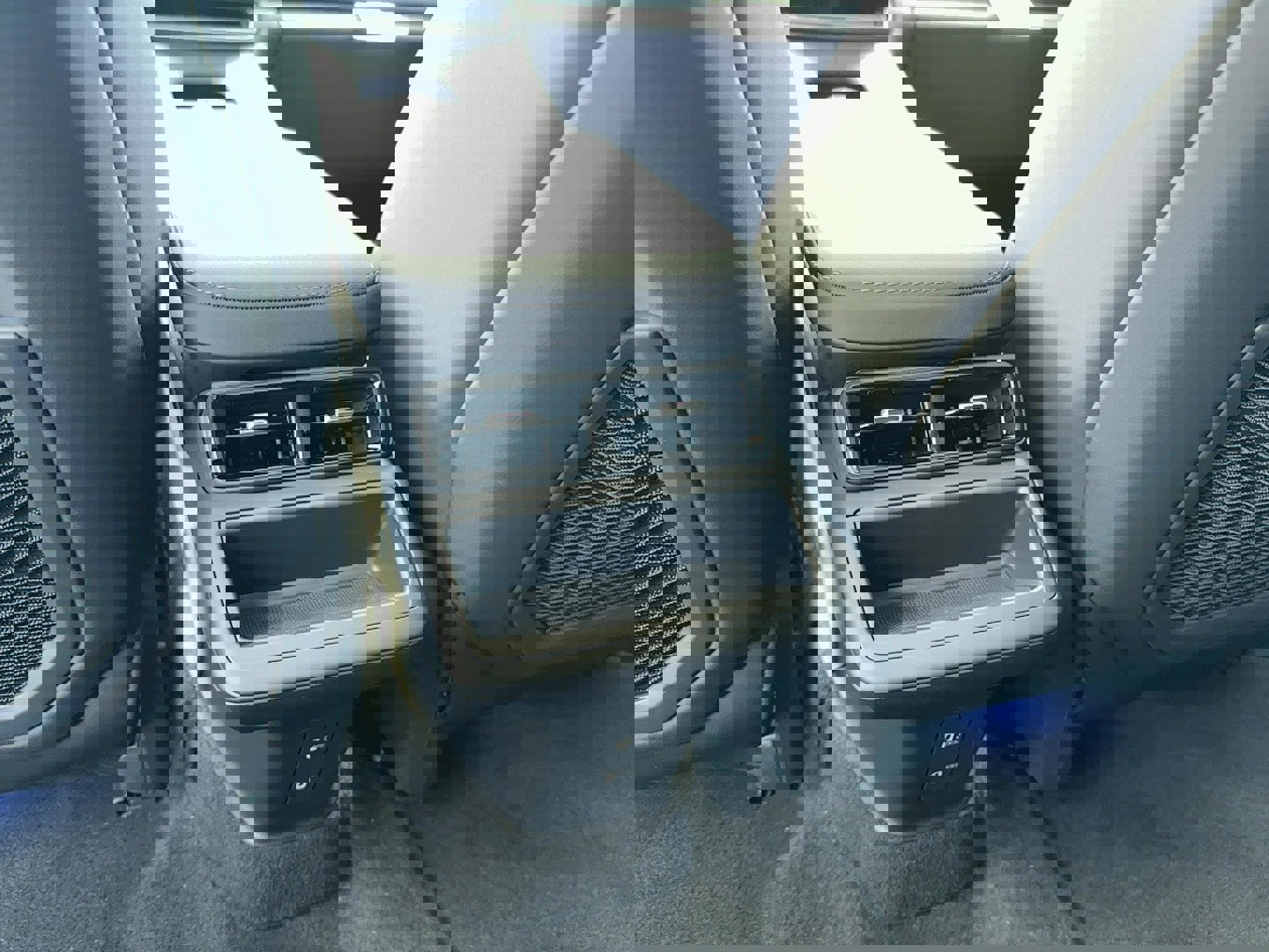 New 2026 Polestar Polestar 4 image 17