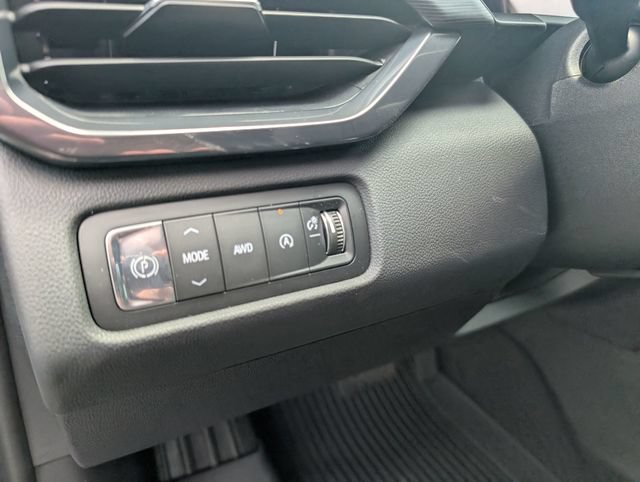 New 2026 GMC Acadia AT4 w/ Luxury Package AWD/4WD image 16