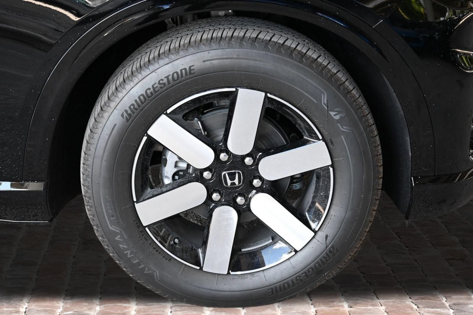 New 2026 Honda Prologue Touring image 37
