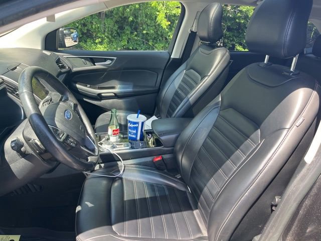 Used 2019 Ford Edge SEL w/ Equipment Group 201A AWD/4WD image 9