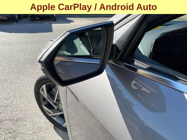 Used 2024 Hyundai Elantra Limited image 8