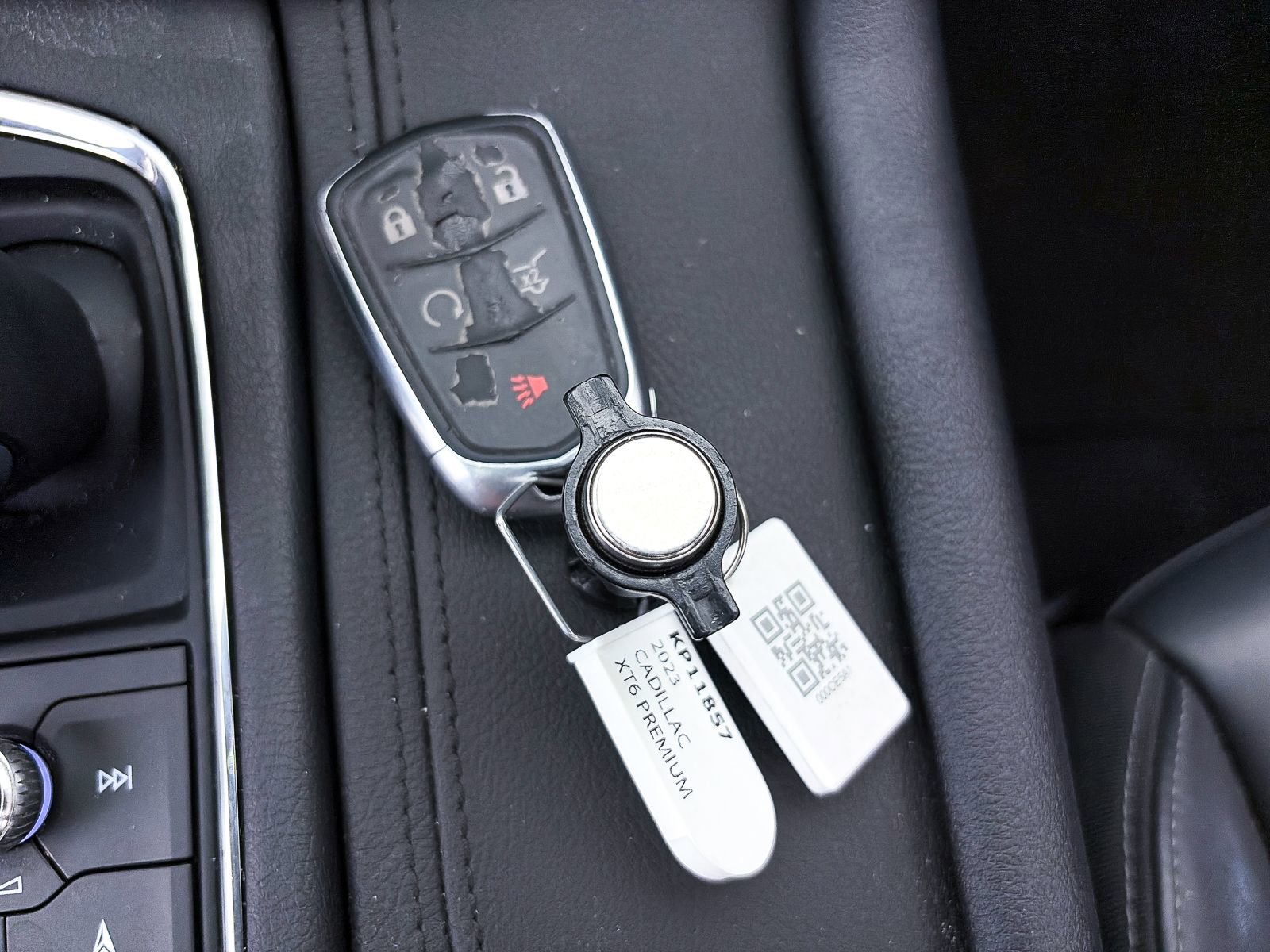 Used 2023 Cadillac XT6 Premium Luxury image 30