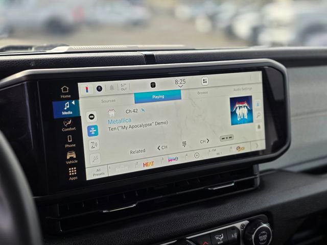 Used 2024 Jeep Wrangler Sport S image 28