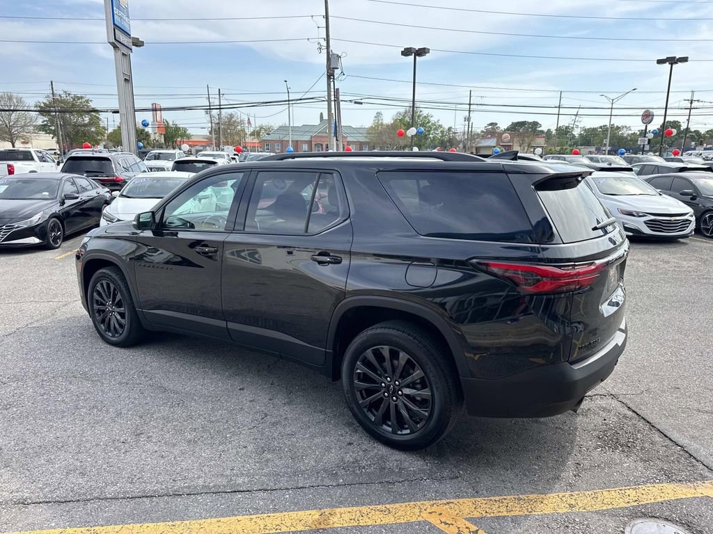 Used 2023 Chevrolet Traverse RS w/ LPO, Floor Liner Package image 6