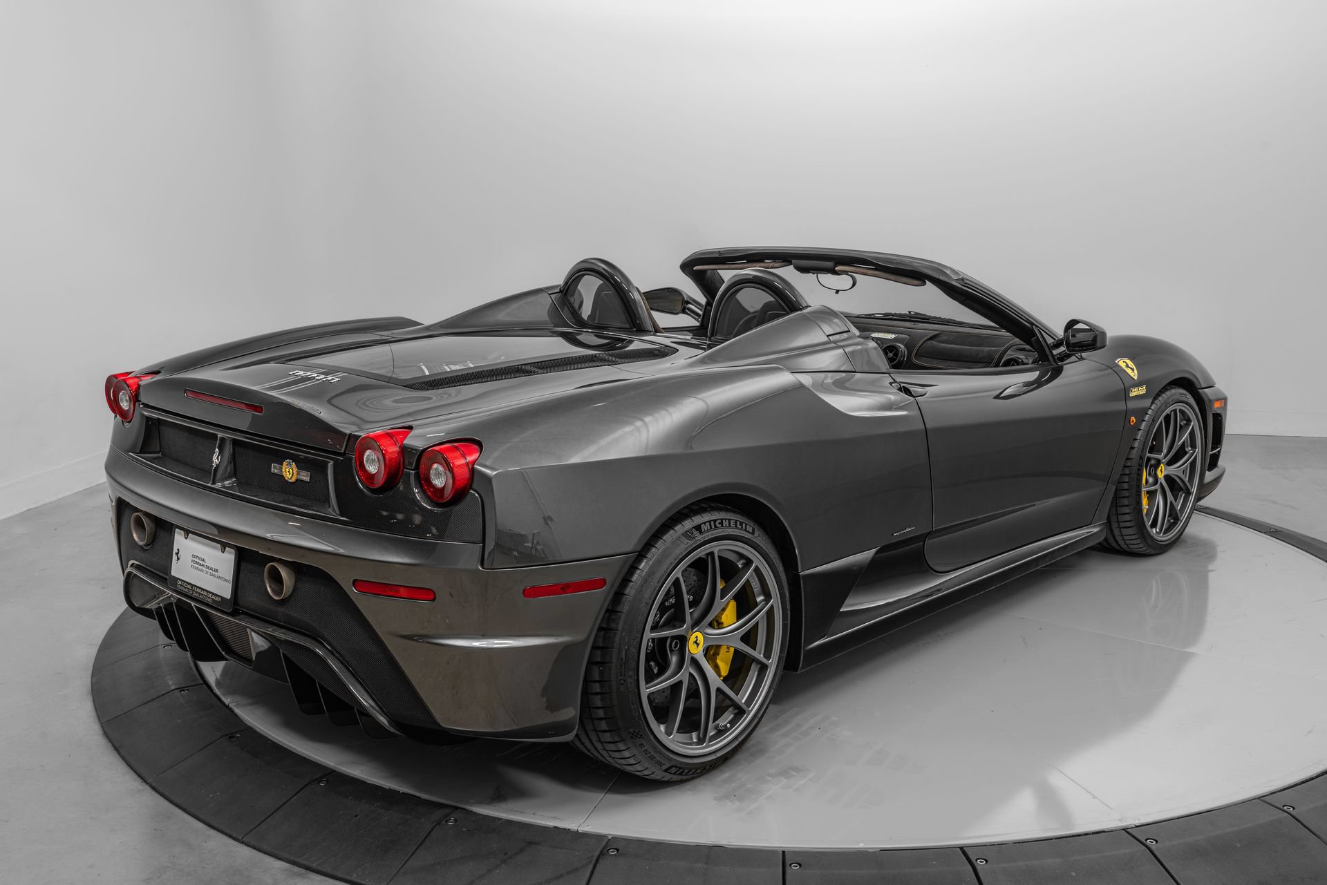 Used 2009 Ferrari F430 Scuderia RWD image 10