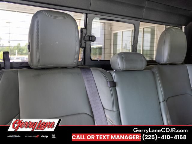 Used 2024 Jeep Gladiator Mojave AWD/4WD image 16