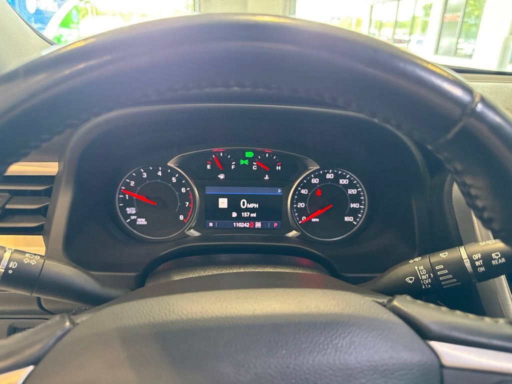 Used 2021 GMC Acadia SLT AWD/4WD image 32