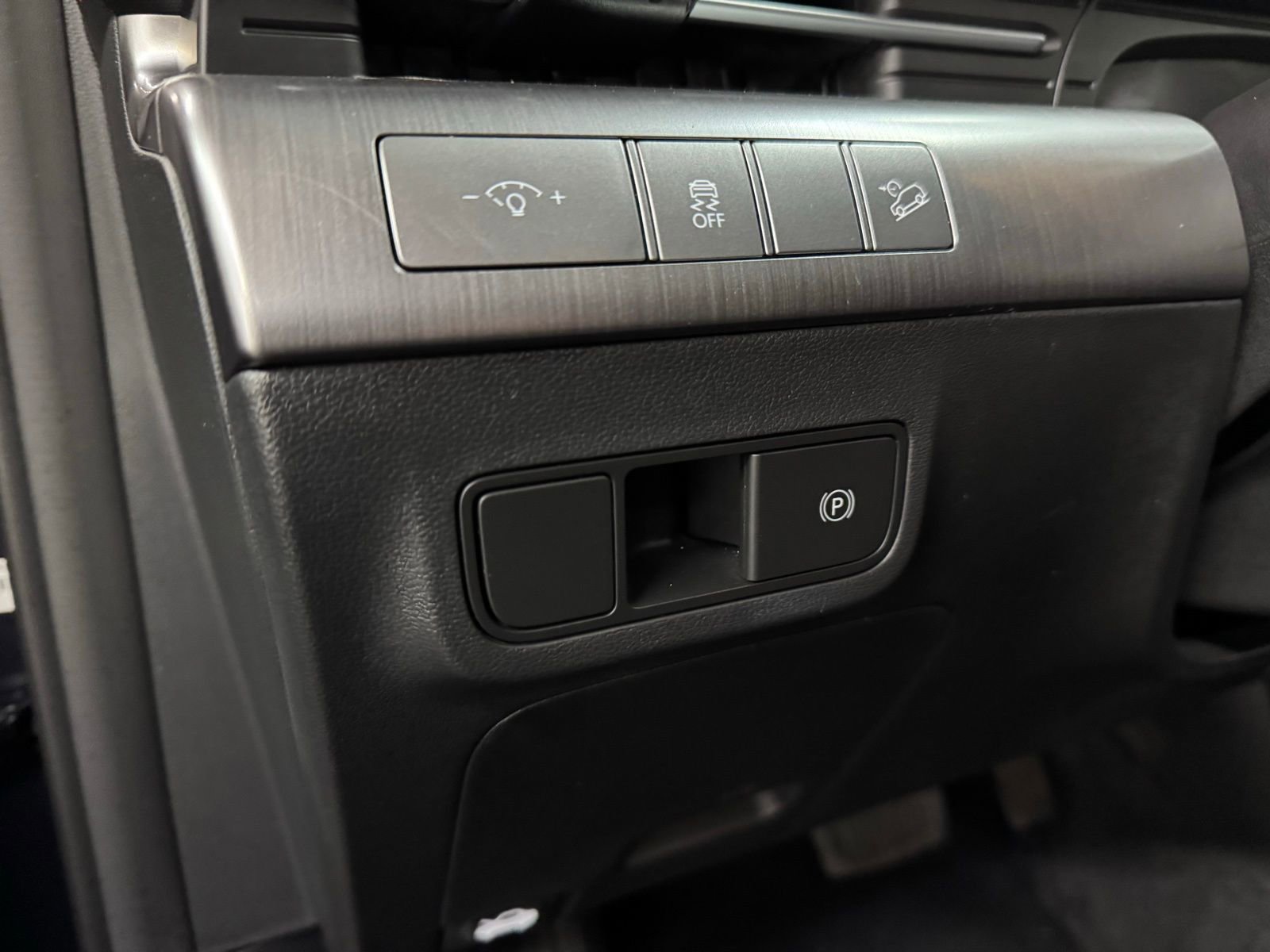 Used 2025 Hyundai Kona SEL image 18