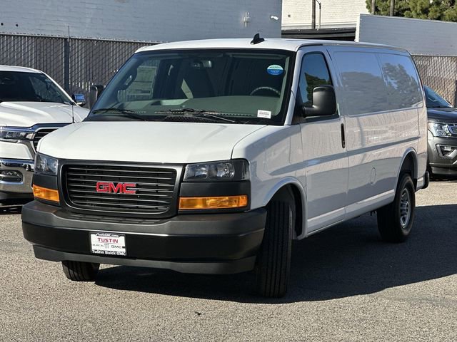 New 2026 GMC Savana 2500 w/ Driver Convenience Package image 6