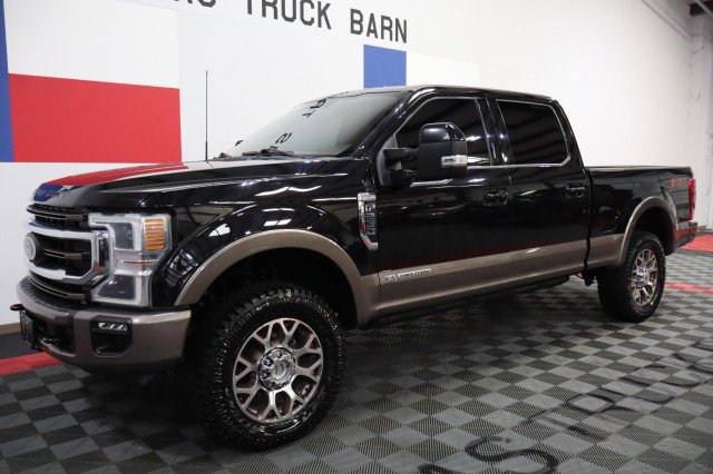 Used 2022 Ford F250 King Ranch w/ King Ranch Ultimate Package AWD/4WD image 2