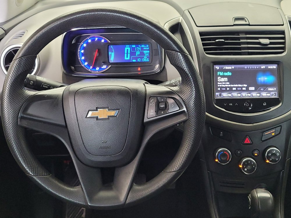 Used 2015 Chevrolet Trax LS FWD image 22