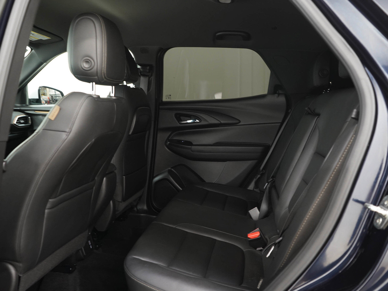 Used 2021 Chevrolet TrailBlazer ACTIV w/ Convenience Package AWD/4WD image 14