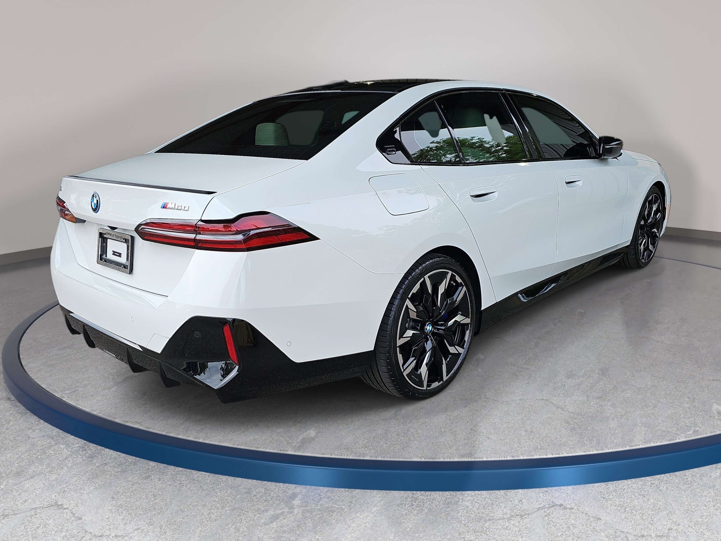 Certified 2025 BMW i5 M60 AWD/4WD image 6