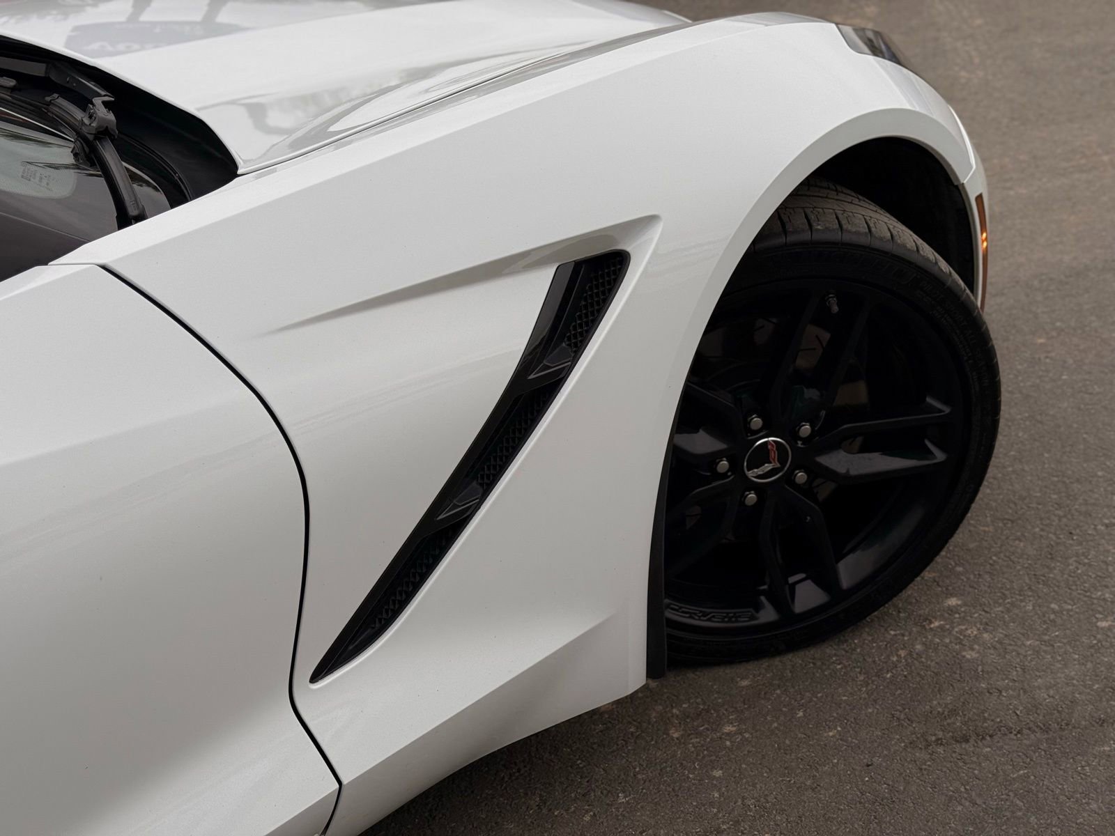 Used 2015 Chevrolet Corvette Stingray Coupe w/ 2LT Preferred Equipment Group image 24