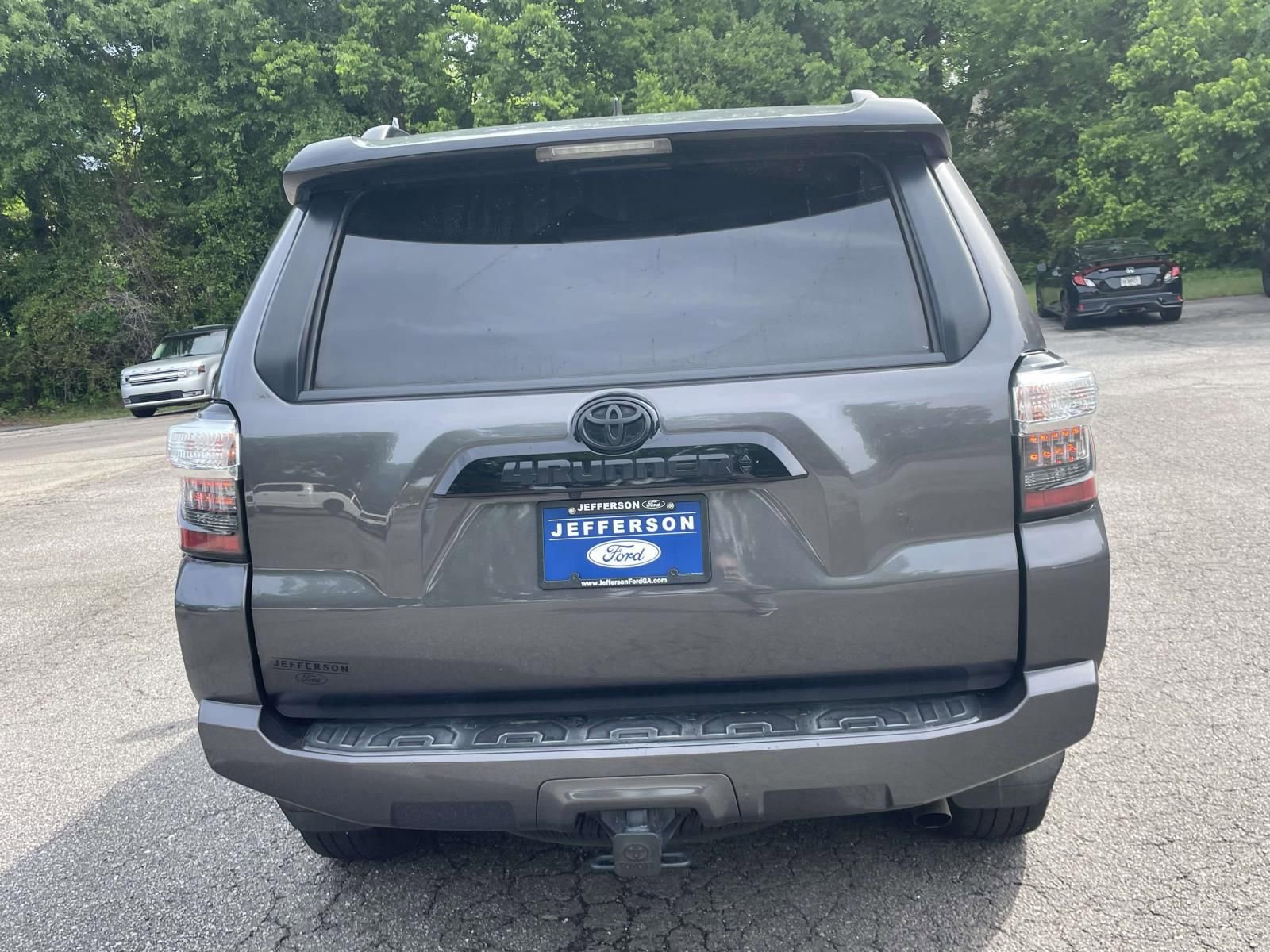 Used 2020 Toyota 4Runner Venture AWD/4WD image 4